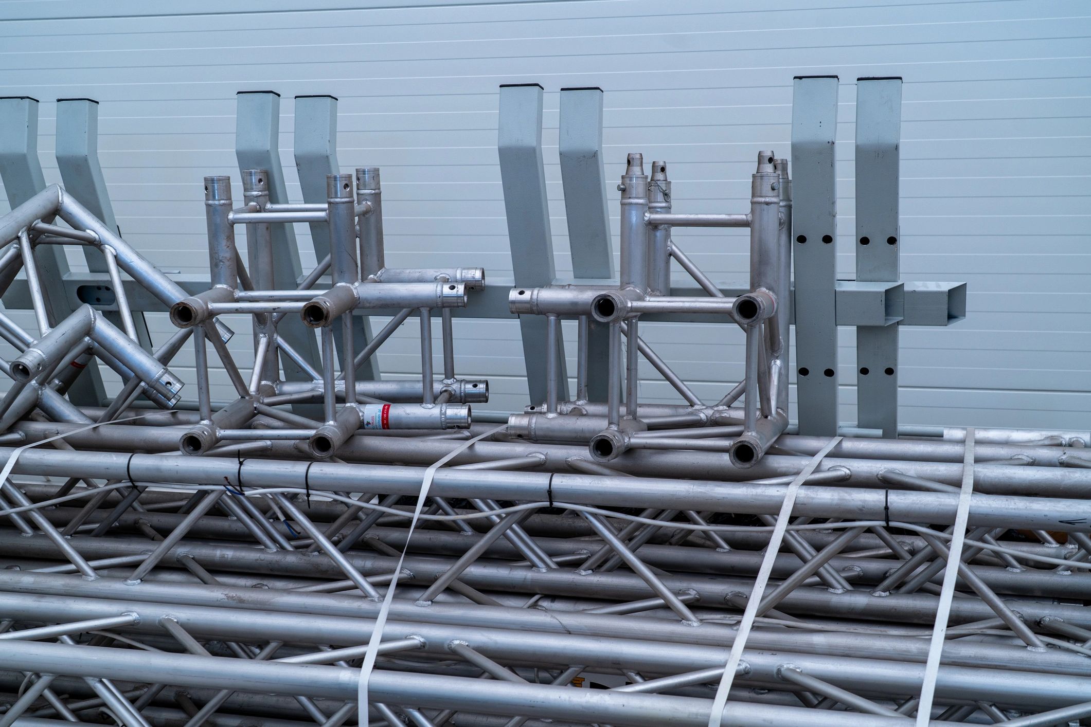 Stage truss equipment for event lighting setup